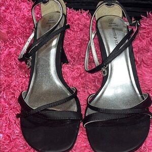 WHITE STAG - Black Women’s Strappy Dress Sandals (SZ.10)